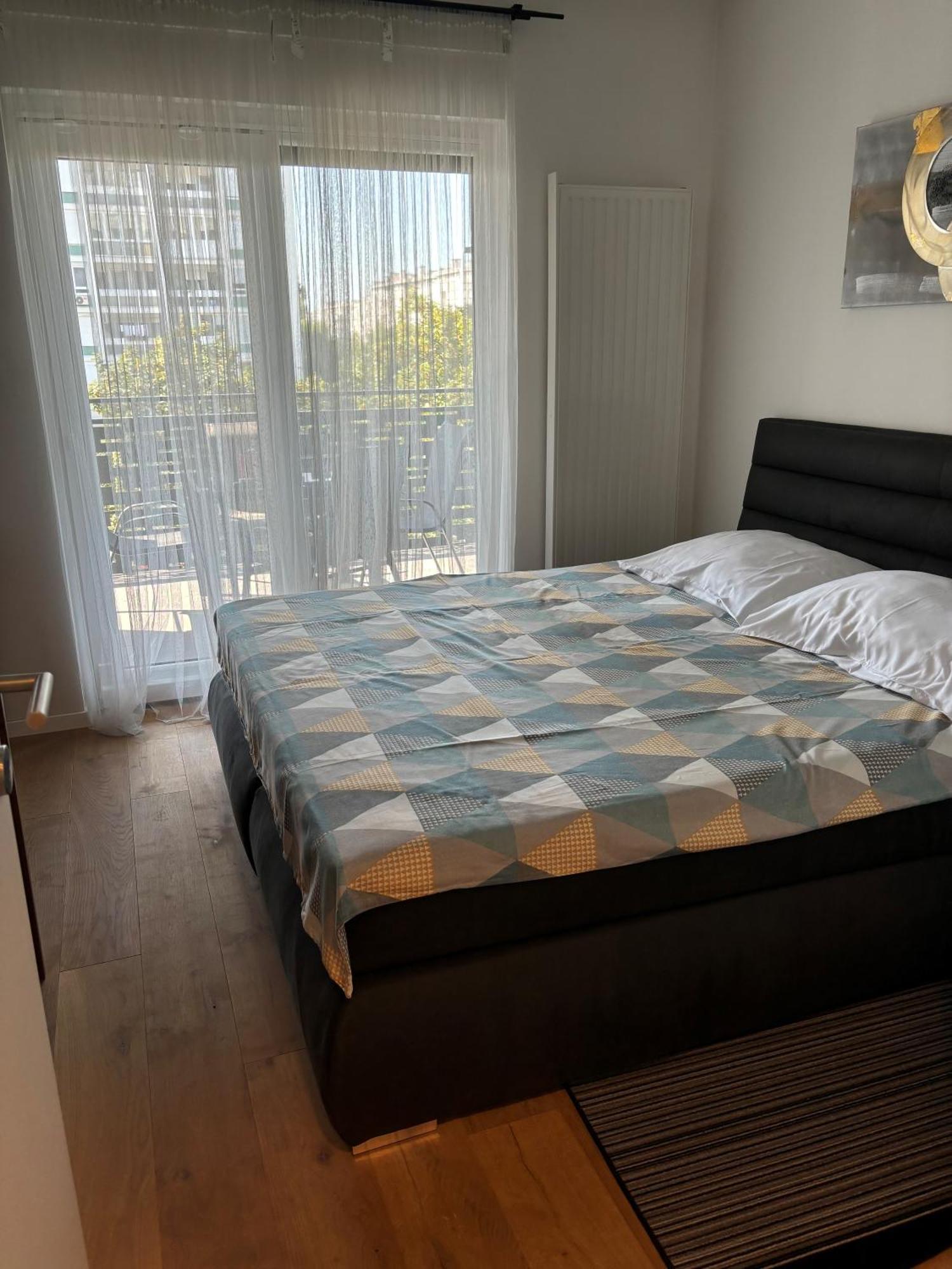 City East Apartment Zagreb With Private Parking Exterior foto