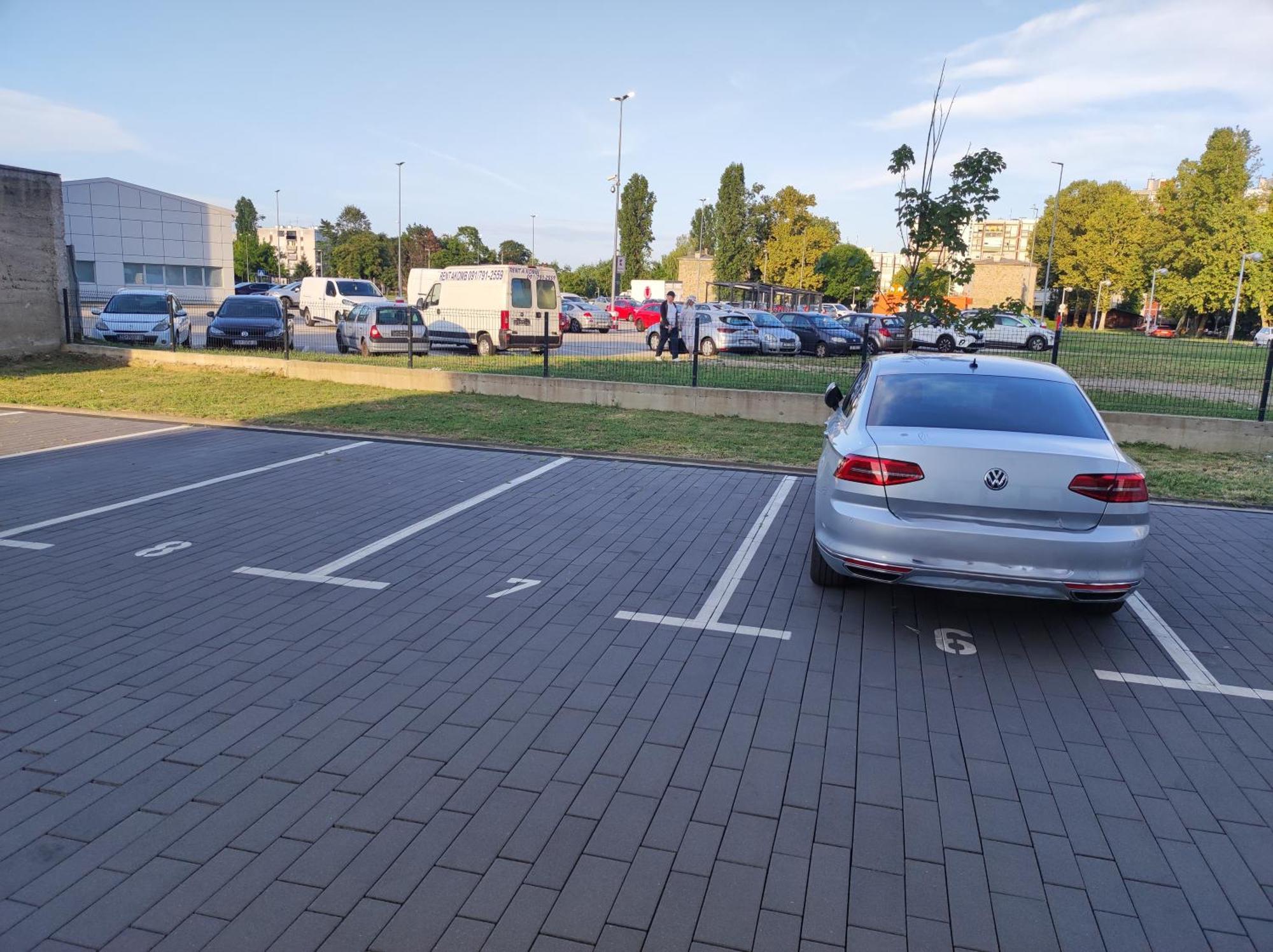 City East Apartment Zagreb With Private Parking Exterior foto
